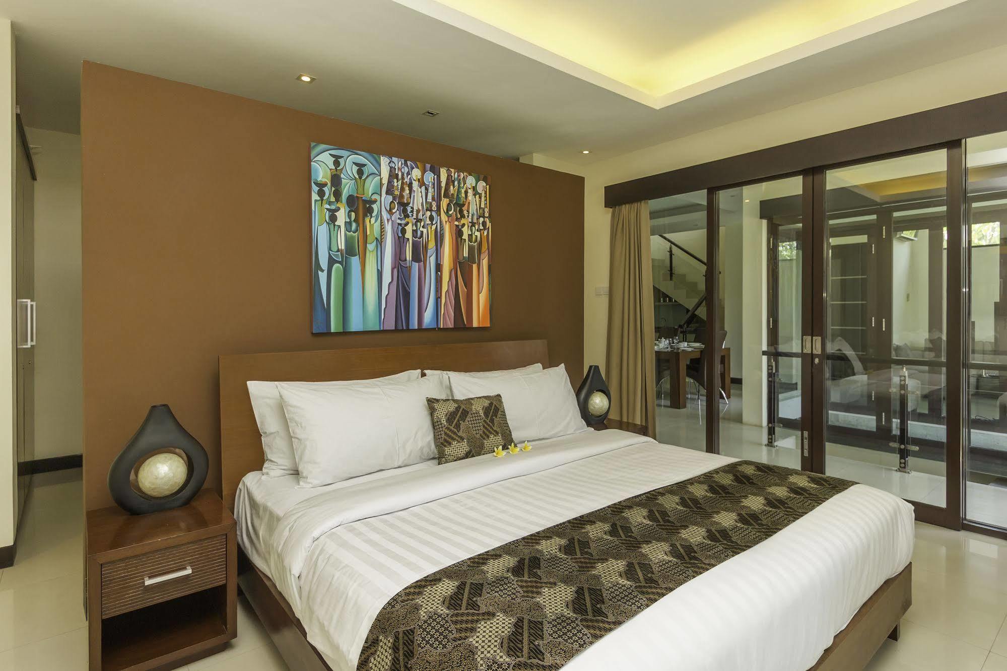 Villa Cascade Seminyak  Ngoại thất bức ảnh
