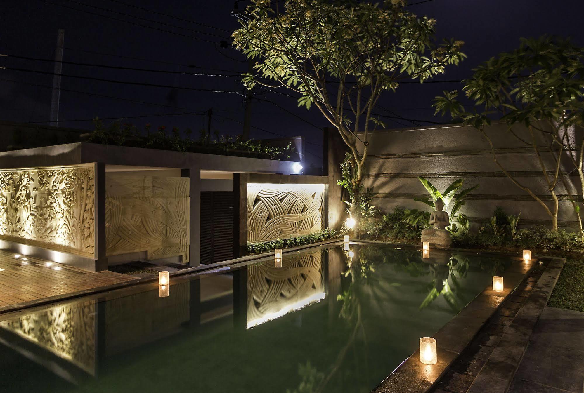Villa Cascade Seminyak  Ngoại thất bức ảnh